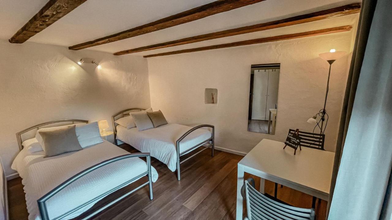 B&B Alla Piazzetta Di Tegna Bagian luar foto