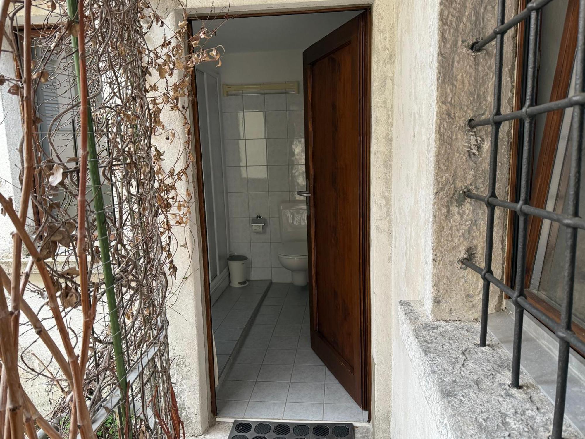 B&B Alla Piazzetta Di Tegna Bagian luar foto