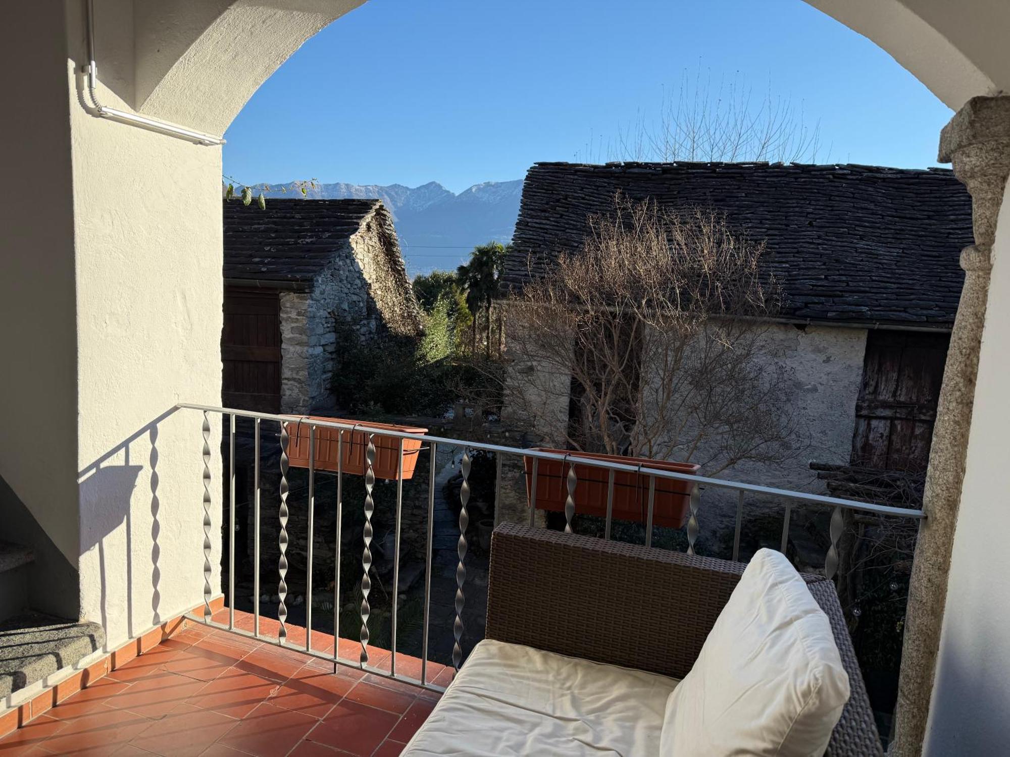 B&B Alla Piazzetta Di Tegna Bagian luar foto